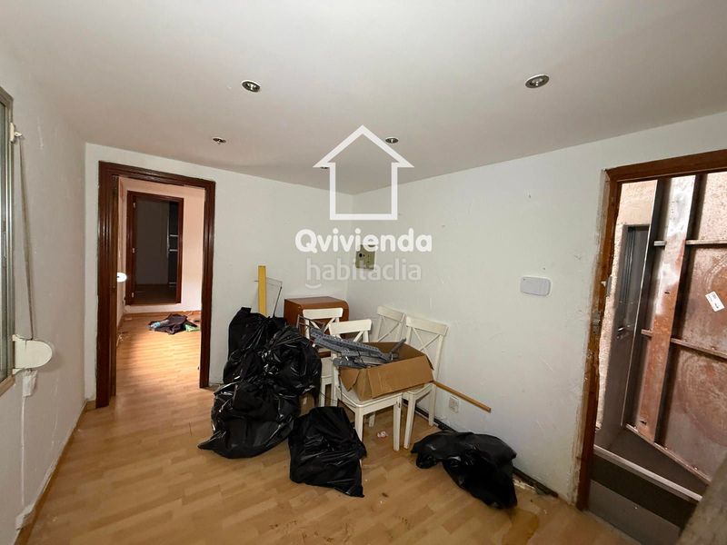 Foto 31fbbffe-e0ba-4c67-bf9d-a89d5ca793d7. Pis a Centre Sabadell