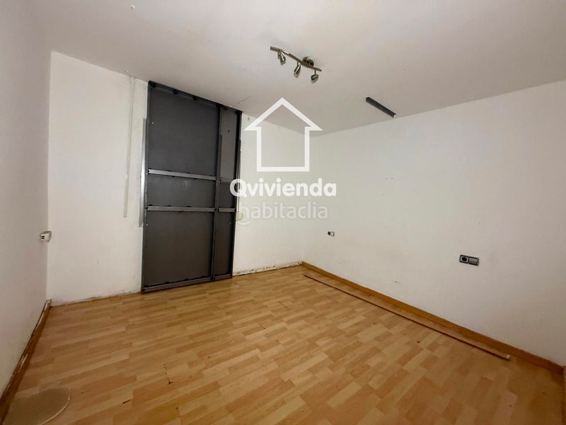 Foto 7b727eea-dc99-409a-adb1-929d27890f9c. Pis a Centre Sabadell