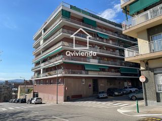 Pis  Colombia. En granollers