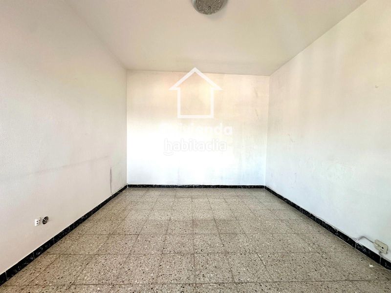 Foto 6f242a28-41b4-4517-9d99-de8776f2010b. Penthouse with heating in Singuerlín Santa Coloma de Gramenet
