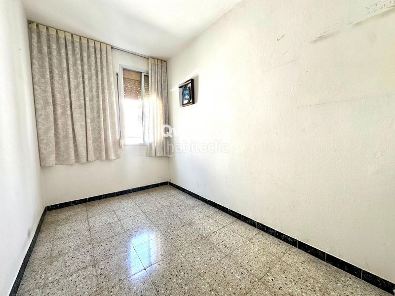 Foto cdda3338-01d5-45cb-9219-8dd325ff8d7b. Penthouse with heating in Singuerlín Santa Coloma de Gramenet