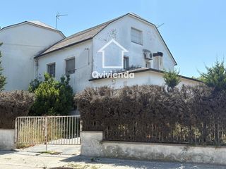 Reihenhaus  Oriol. Chalet adosado en venta en llinars del vallès