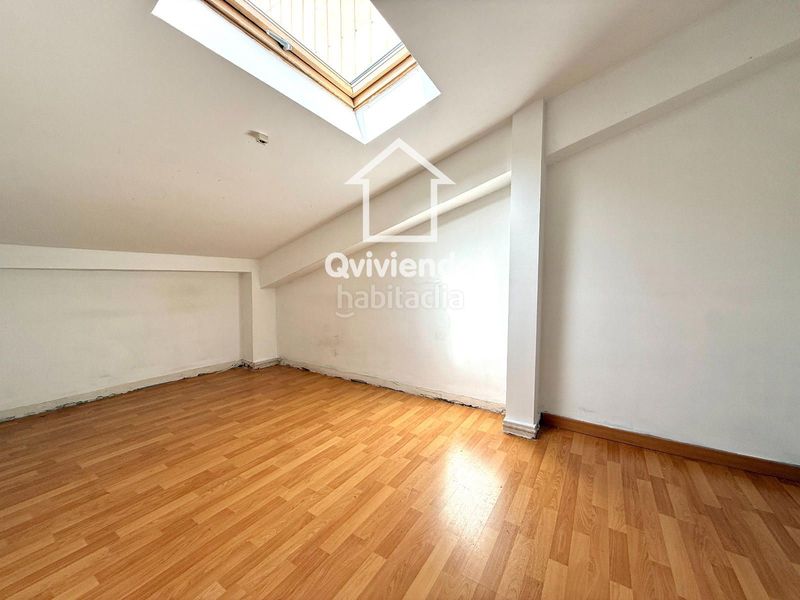 Foto ac3f0ae4-dadb-48de-8de7-c1f4077b1a32. Edificio in Ca n'Oriac Sabadell