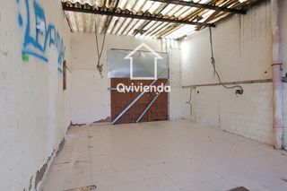 Appartement  Goya. Piso de 3 habitaciones en venta en campoamor, sabadell