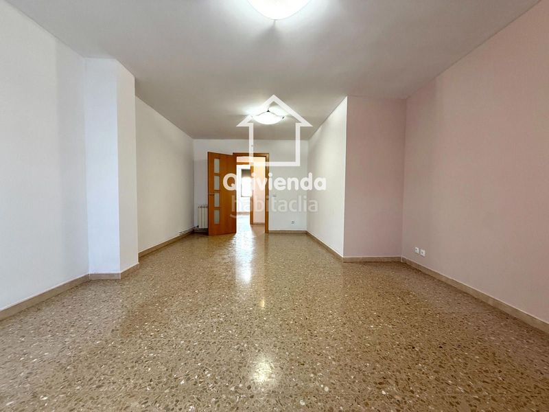 Foto d8cb5e7c-13ad-438f-b333-3c877af1b30d. Pis amb calefacció a Polinyà