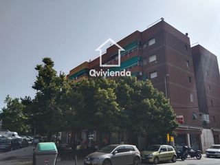 Flat  Sant eudald. Piso en venta en canovelles