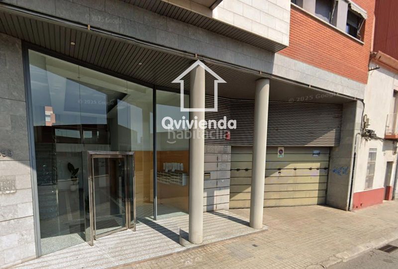 Foto cbddbab1-21ae-4d31-81ae-697fed790b7d. Aparcament cotxe a Eixample Sabadell