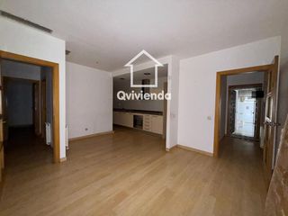 Pis  Carretera vella. Piso de 3 hab en venta en montcada i reixac