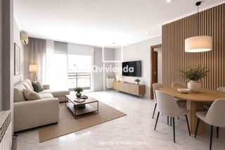 Piso  Salvador espriu. Amplio piso de 4 habitaciones en parets del vallès