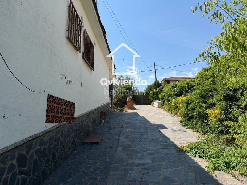 Foto 16b93390-56fa-4b7e-9efc-e1bbe599e6c3. Chalet with heating parking in Lliçà d´Amunt