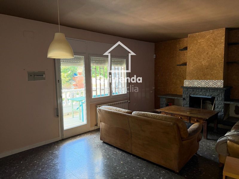 Foto b2b0a836-93ba-4161-bd18-6761c6ec76f5. Chalet with heating parking in Lliçà d´Amunt