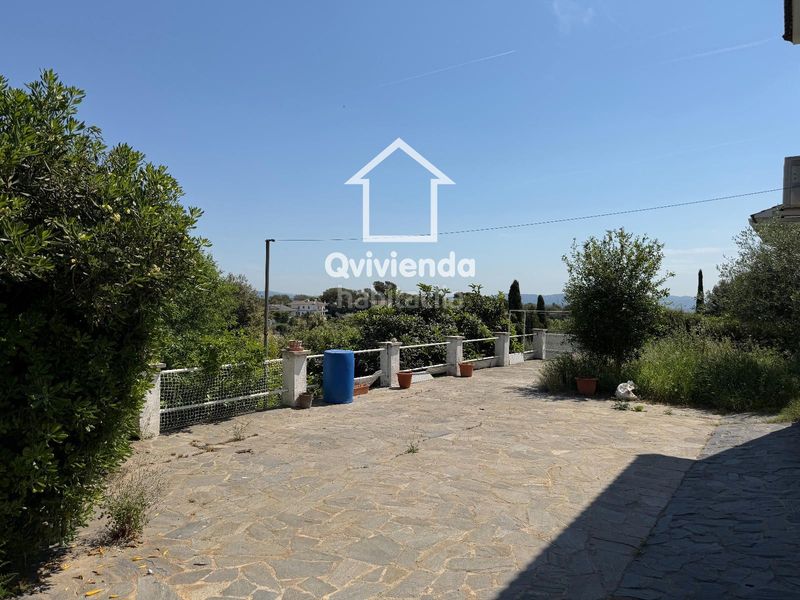 Foto c91449d2-5904-481a-b8a2-c1a44107a3c0. Chalet with heating parking in Lliçà d´Amunt