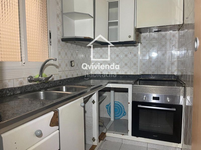 Foto 39f3a625-2946-4ad3-8292-3cd90d28c959. Flat in Canovelles