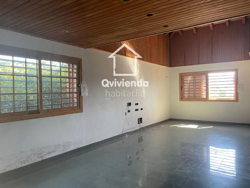 Foto ab860252-1d7e-4bd2-a441-529e10679488. Xalet amb calefacció aparcament piscina a Caldes de Montbui