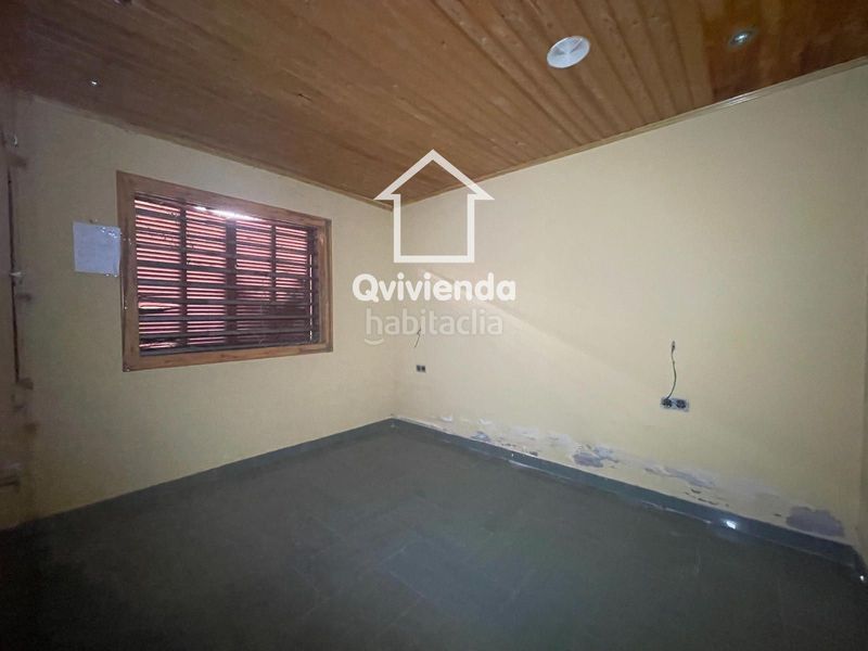 Foto b40fb672-95b9-4243-b098-58bcba15f2c8. Xalet amb calefacció aparcament piscina a Caldes de Montbui