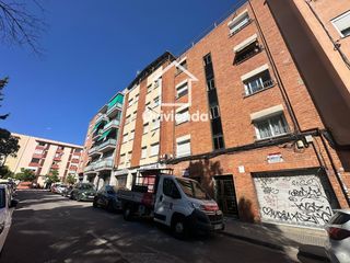 Flat  Mare de les aigues de la. Piso de 3 hab en venta en la concòrdia, sabadell