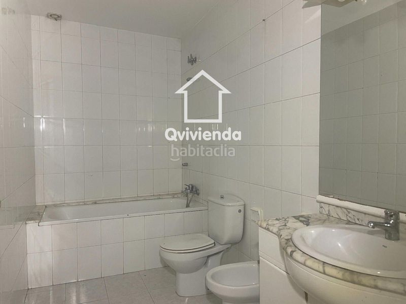 Foto acdefa1a-41c0-448f-8d75-0bcdf5e734d3. Pis a Canovelles