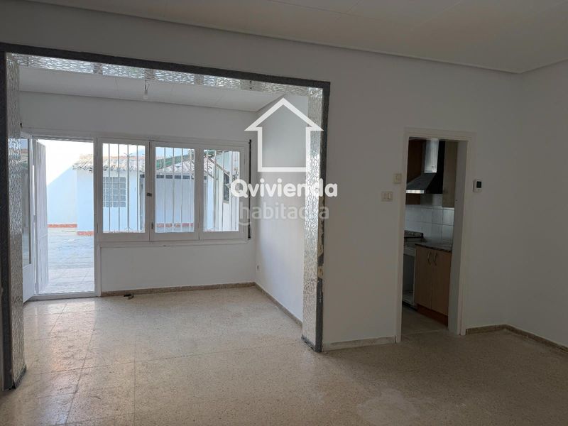 Foto 02c436ea-1624-4ede-a344-c3681a17d34c. Casa adossada amb calefacció aparcament a Creu de Barberà Sabadell