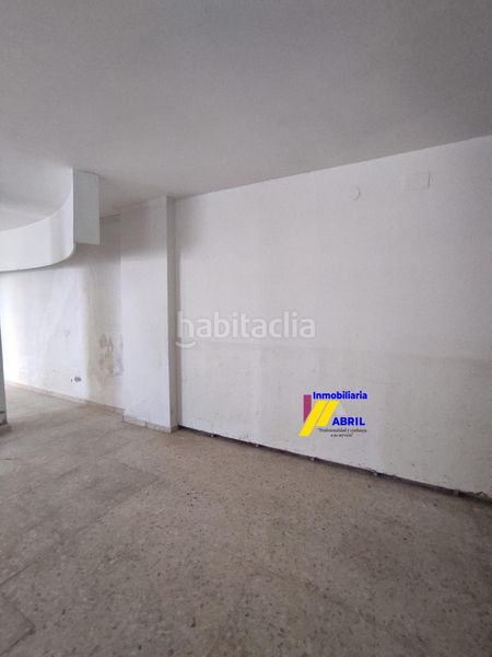 Foto 41646890-59bc-42fe-8cbb-0e4bd9f4b363. Local comercial en Catarroja
