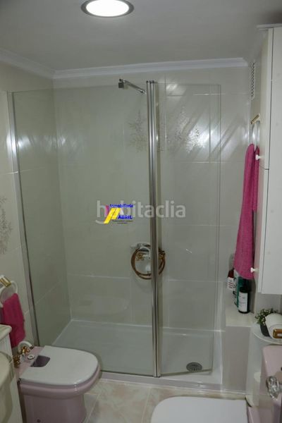 Foto 6858f1f3-37f8-48f5-8a50-f47634a937f4. Pis a Catarroja