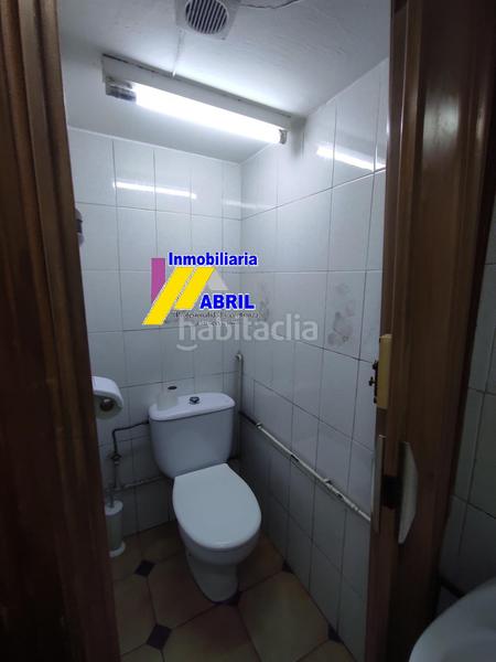 Foto 0f1ba69d-f0c8-4d69-872c-bf17aad936b2. Local comercial en Benetússer