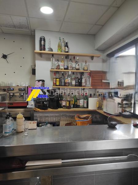 Foto 3a6b96ac-629f-4f68-bad2-0244cb92b6b8. Local comercial en Benetússer