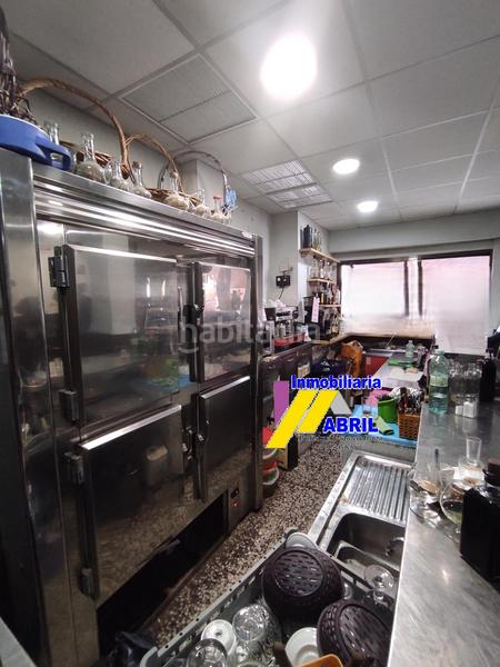 Foto f5b48e12-7e05-49cf-8dce-9e5dc74b9824. Local comercial en Benetússer