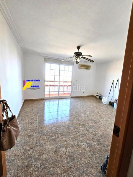 Foto 76365425-ebdd-4eb4-aaad-19ee0b6b8a4c. Flat in La Creu Coberta Valencia