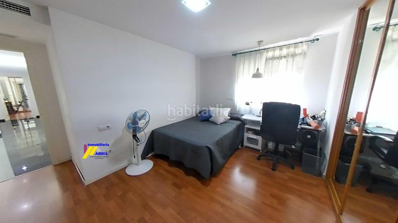 Foto a5266500-2ba3-40d4-bce2-c7bf318652db. Casa amb calefacció aparcament a Alfafar