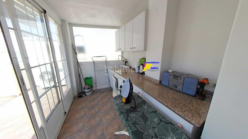 Foto f73106f9-d1f5-40c5-8a7d-bb59959f80e2. Casa amb calefacció aparcament a Alfafar