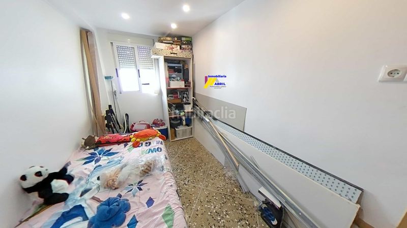 Foto b527ad43-d6a6-44be-a70c-174b6ec6cedc. Pis a Benetússer