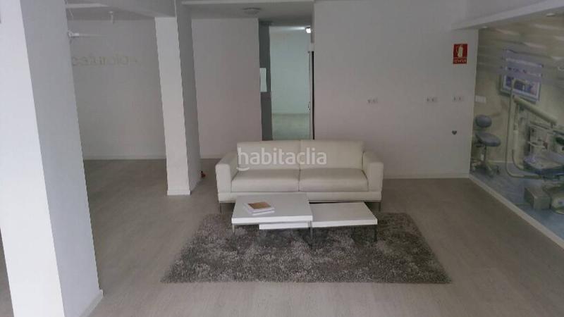 Foto da1a55cb-68f2-4d83-bec5-4b3dd4d4f661. Locale commerciale in Los Cristianos Arona