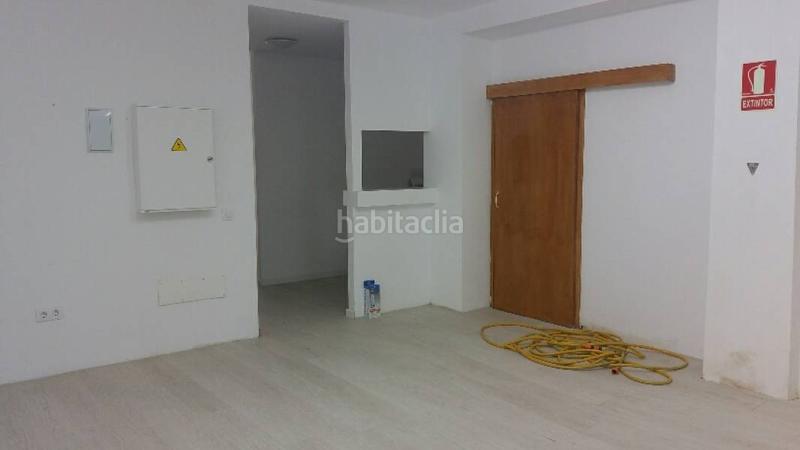 Foto de152f6d-a892-40a7-ad6d-2161fa6946e6. Locale commerciale in Los Cristianos Arona