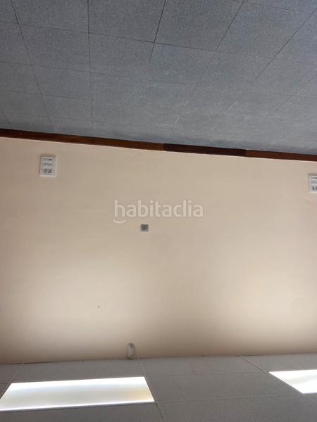 Foto ecba41f2-3e25-477e-8fb7-e376ff9d49bd. Bureau dans Plaza Circular Bilbao