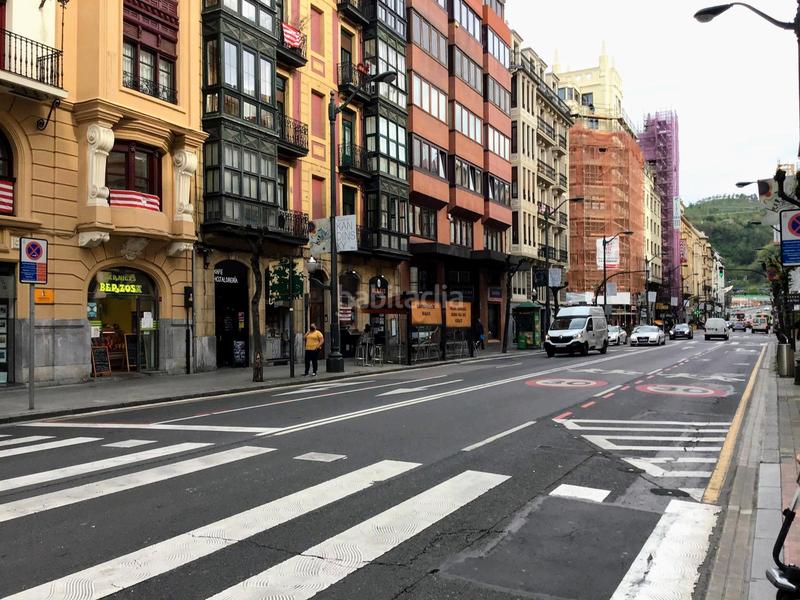 Foto b4e88d6b-9e48-456a-b7f4-22b6264ef7d3. Appartamento in alameda de recalde 20 in Abandoibarra - Guggenheim Bilbao