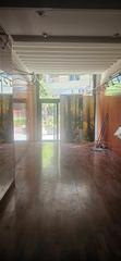 Location Local commercial  Calle de los doctrinos. Alquiler local