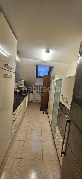 Foto b830b2ac-9e9e-43fc-896f-89b6714a9d7b. Apartament amb calefacció aparcament piscina a Zaratán