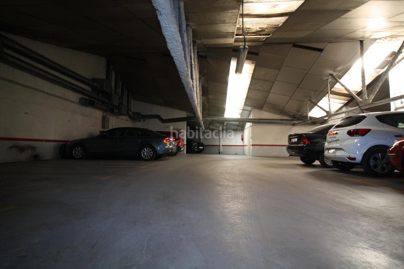 Foto 4ad41d28-dc59-4b82-8b64-890f20f8e906. Car parking in Delicias Valladolid