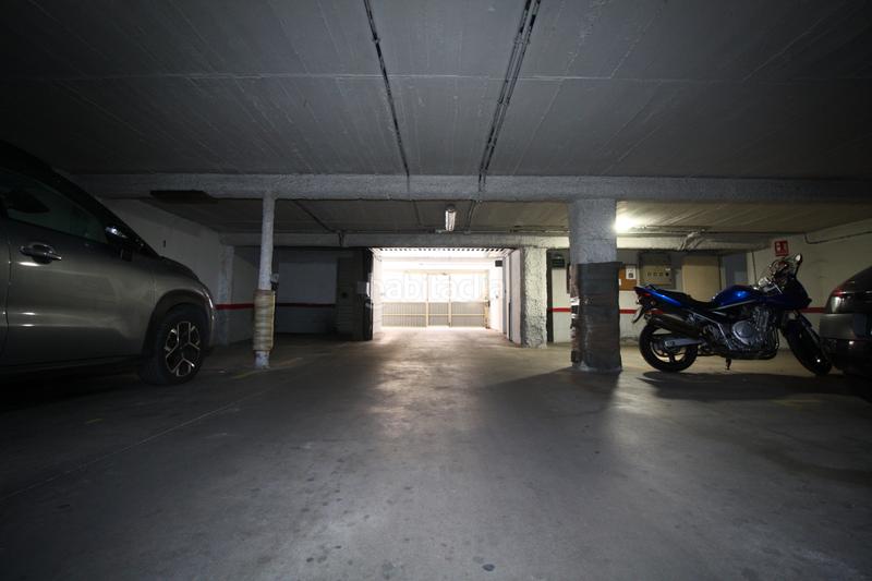 Foto ffb539eb-6bea-40bc-b7f5-dda579bf233c. Car parking in Delicias Valladolid