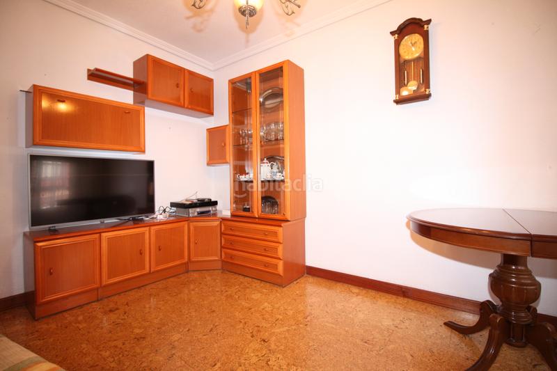 Foto 00184eda-cbf7-4196-a289-3fd970de1e46. Flat with heating in Delicias Valladolid