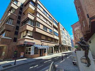 Pis  Fray luis de len. Piso en venta en semicentro, 4 dormitorios.