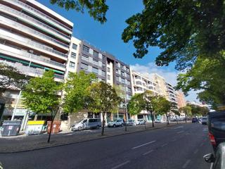 Pis  Casado alisal. Piso en venta en centro, 4 dormitorios.