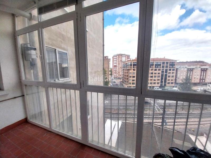 Foto ea2a6769-2c5a-4f8c-a1d0-ff3eb7a0437c. Appartement avec chauffage dans Centro Palencia