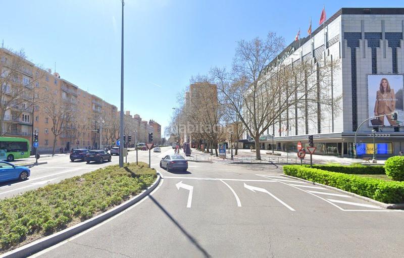Foto 983b5b33-2a8d-4075-8245-0a34c03f3b88. Edifici a La Farola Valladolid