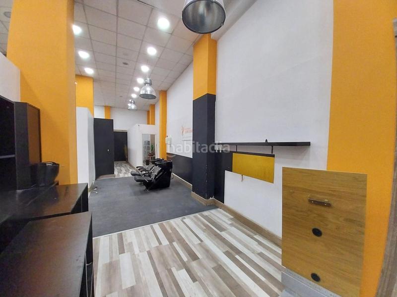 Foto 5ab6d3ff-b604-480e-b2f2-6387f229100b. Alquiler local comercial local com. en alquiler en Circular, 2 despachos. en Valladolid