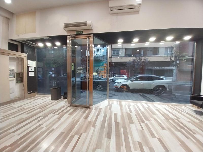 Foto 5daf6721-ccf5-416d-a636-8e92668a1229. Alquiler local comercial local com. en alquiler en Circular, 2 despachos. en Valladolid