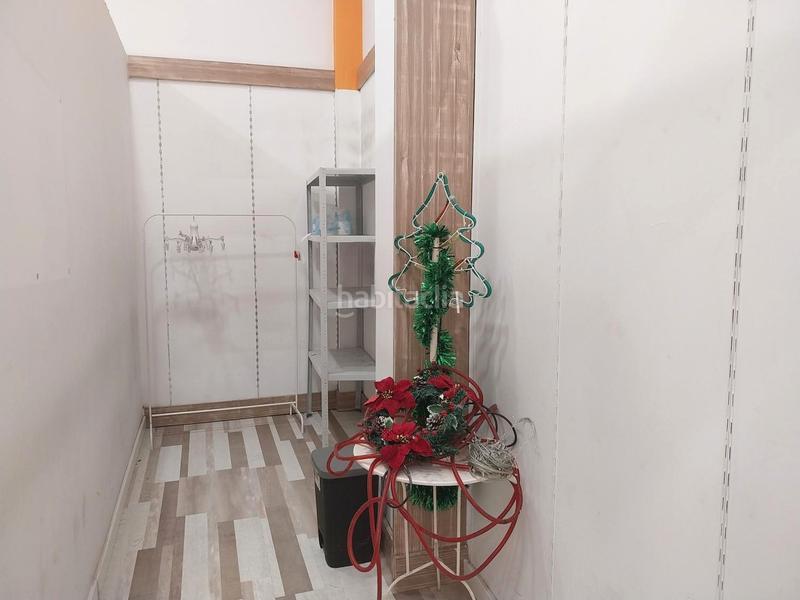 Foto e6aa237d-88dd-49c8-8b89-166d0faef374. Alquiler local comercial local com. en alquiler en Circular, 2 despachos. en Valladolid