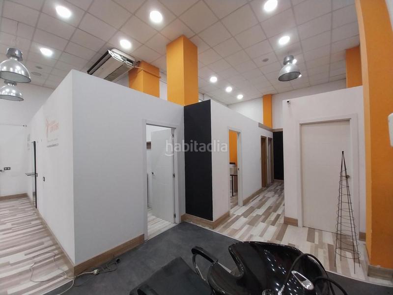 Foto 1ebfe7b0-e473-4a9a-b386-160ed9b97a0a. Location local commercial dans Circular Valladolid