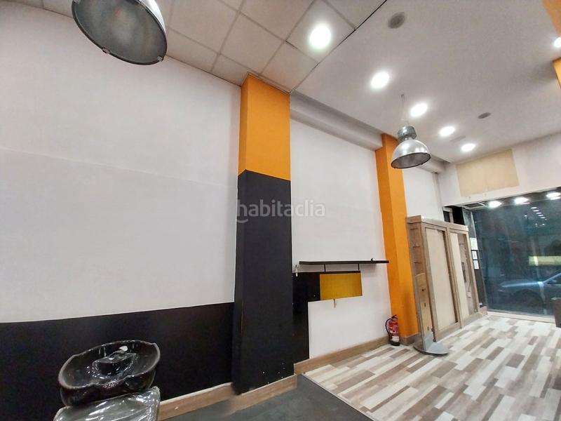 Foto bdd3c428-3c03-4f64-b876-b359dd27d321. Location local commercial dans Circular Valladolid