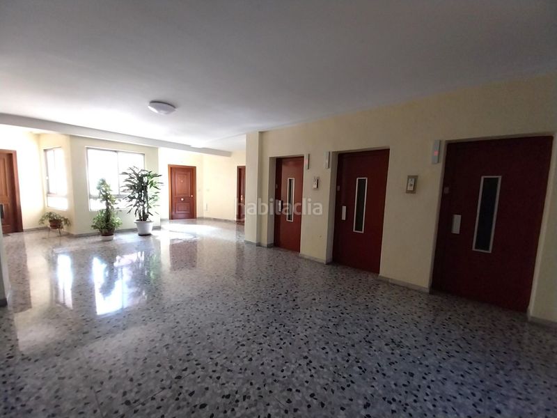 Foto b9802307-b19a-4b7a-b807-68a982465c1a. Pis amb calefacció a Huerta del Rey Valladolid
